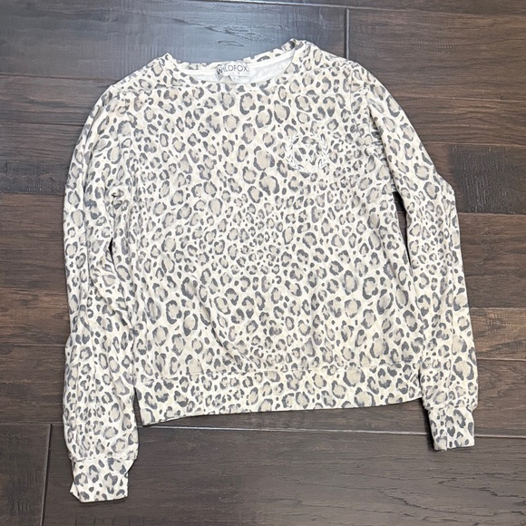 Wildfox Tops - Wildfox top Cream and Gray Leopard Print